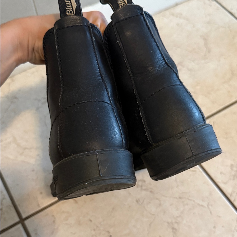 Blundstone boots - Picture 3 of 5